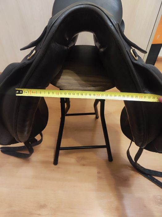 Siodło ujeżdżeniowe Jorge Canaves 17,5"