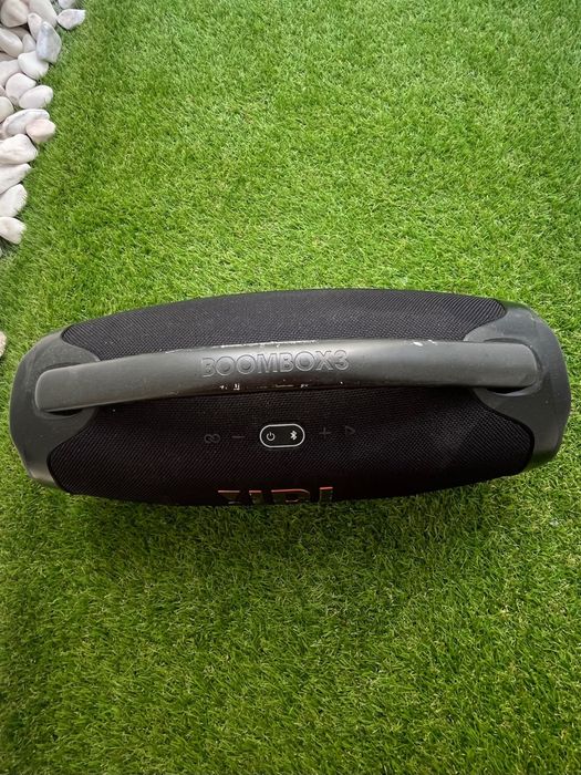 Coluna Jbl boombox 3