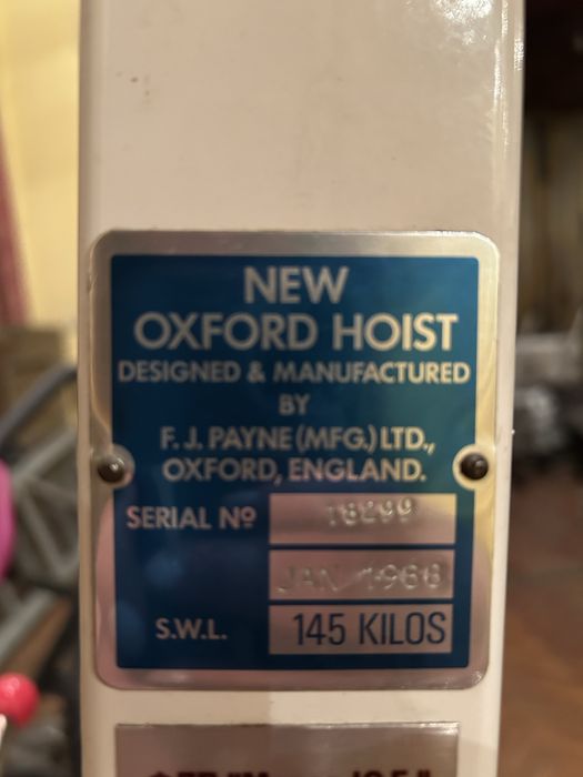 Гідравлічний кран для підйому інвалідів