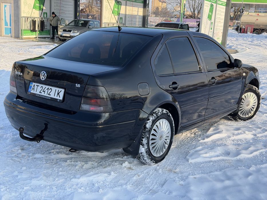 Продам  машину,технічно доброму стані