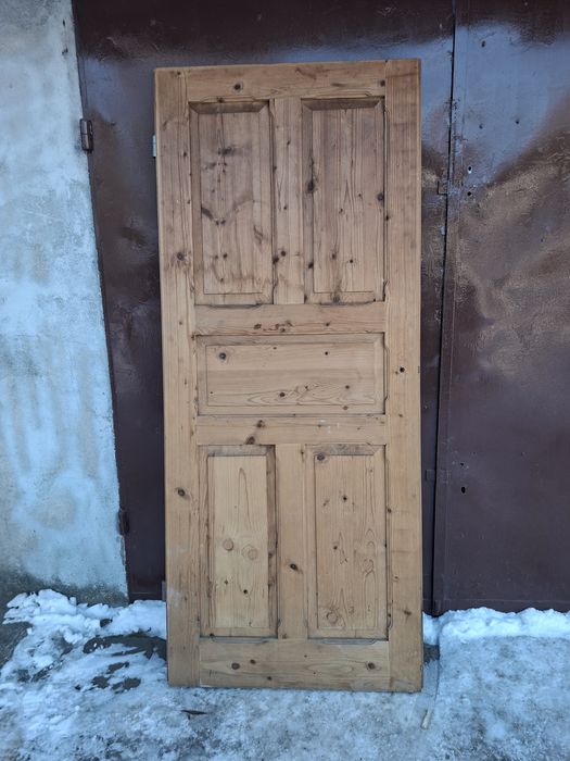 Drzwi drewniane wewnętrzne zewnętrzne