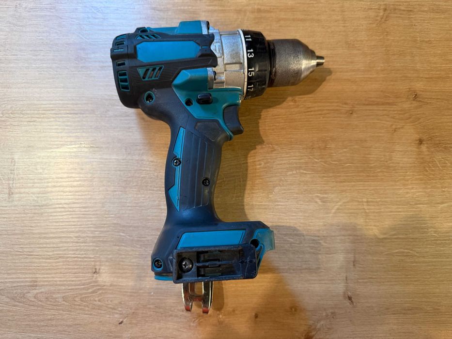 Wiertarko-Wkrętarka z udarem Makita DHP486