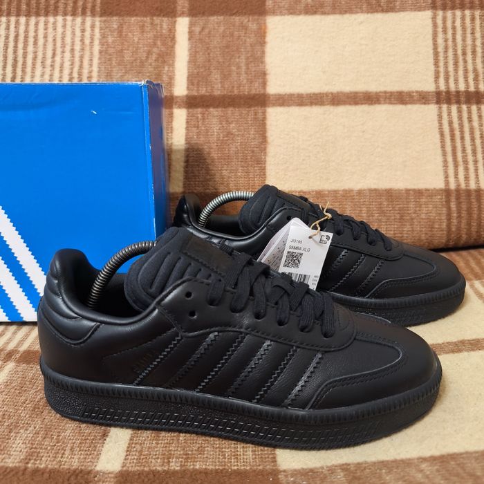 Нові кросівки adidas samba