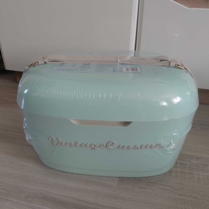 Retro Lodówka turystyczna Vintage Cuisine retro nowa miętowa