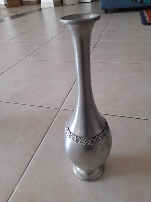 Conjunto de peças em estanho