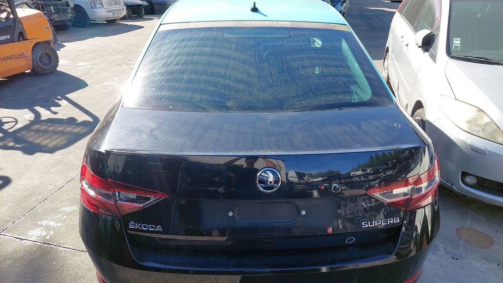 Porta / tampa da mala SKODA Superb III Hatchback (3V3)