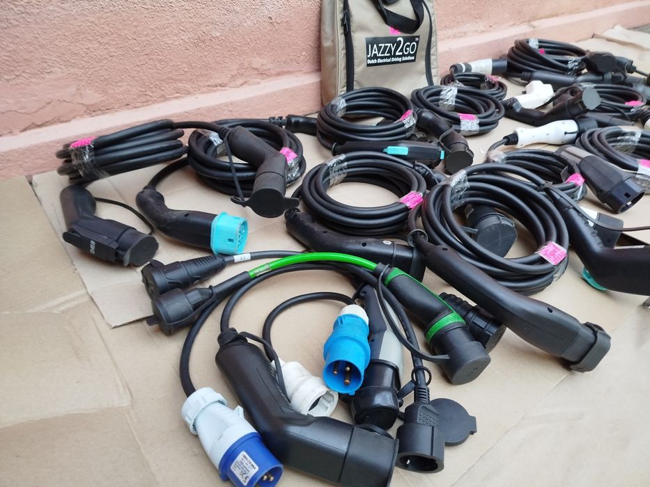 Кабеля Type 1 Type 2