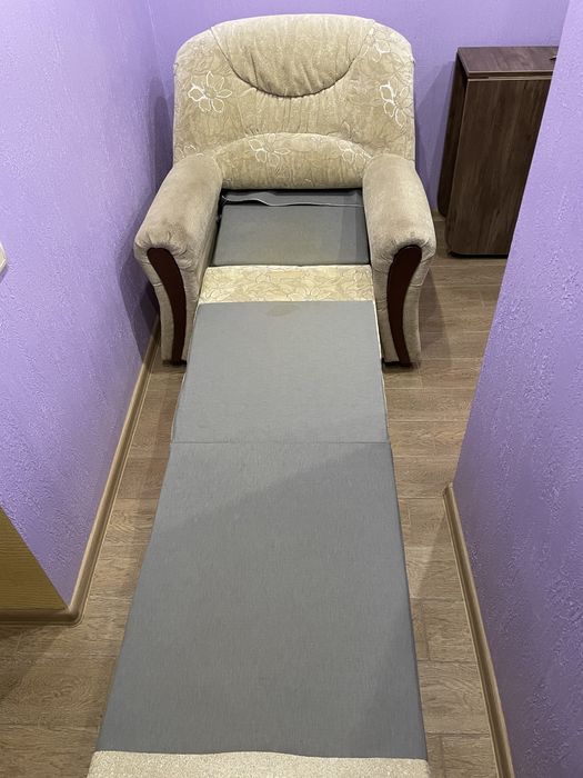 Розкладне крісло