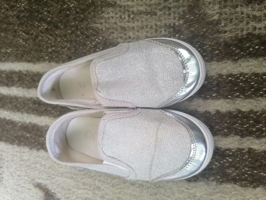 Продам дит балетки р30