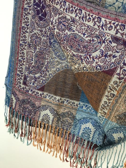 Piękna kolorowa jedwabna, kaszmirowa chusta Pashmina orientalne wzory