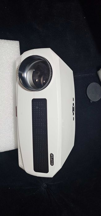 Projetor wzatco " ler descrição "