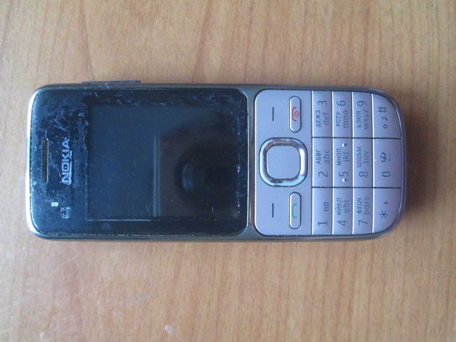 Мобільний телефон Nokia c2-01