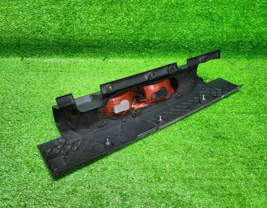 Lampa tył tylna Lewa Renault Trafic II Vivaro Primastar Lift 2008-