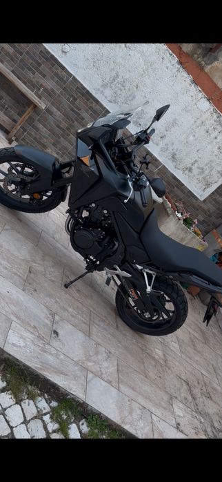 Moto hoda NX 500