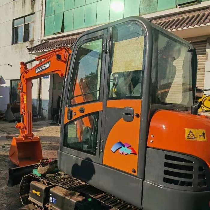 Екскаватор Doosan DH 60-7 2020 року випуску