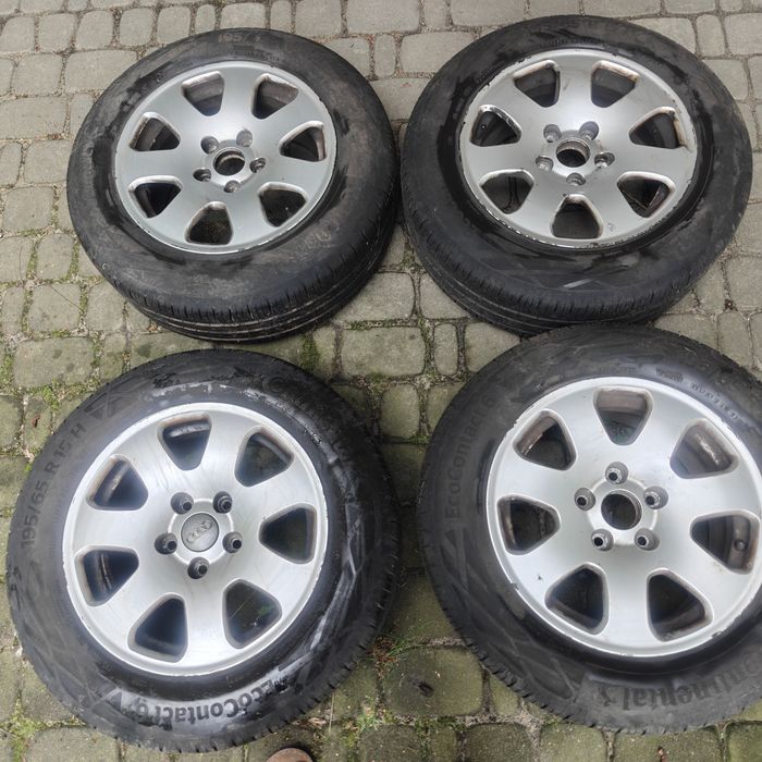 Sprzedam felgi Ronal z oponami Continental Ecocontact 6 195/65/15
