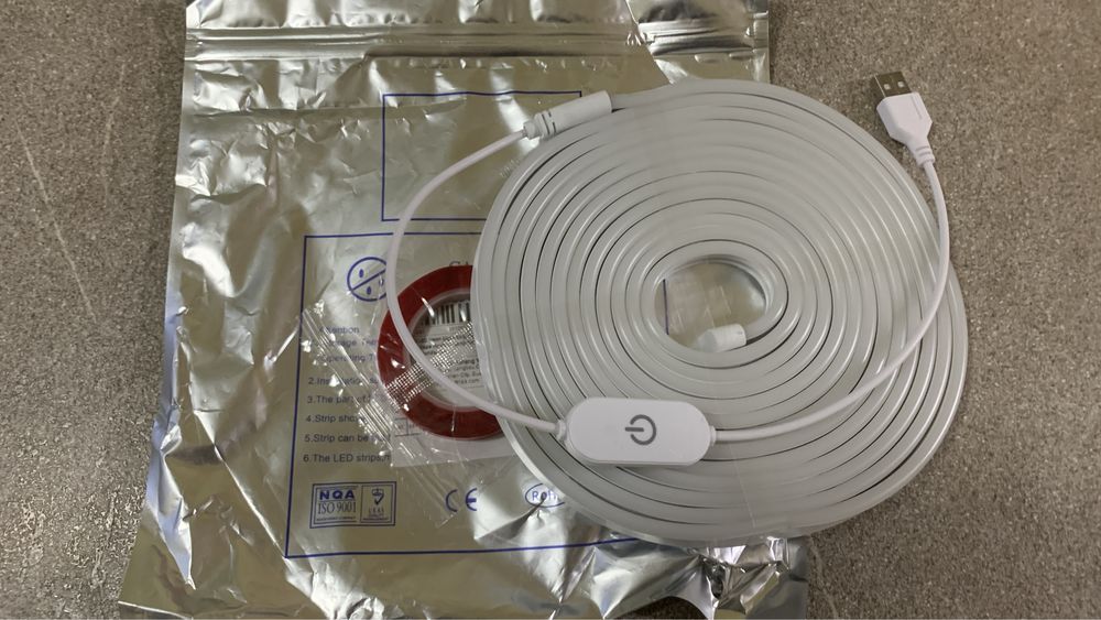 Светодіодна ( LED) лента