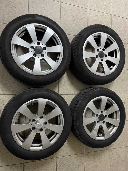Jantes Mercedes Benz R16 com pneus como novos