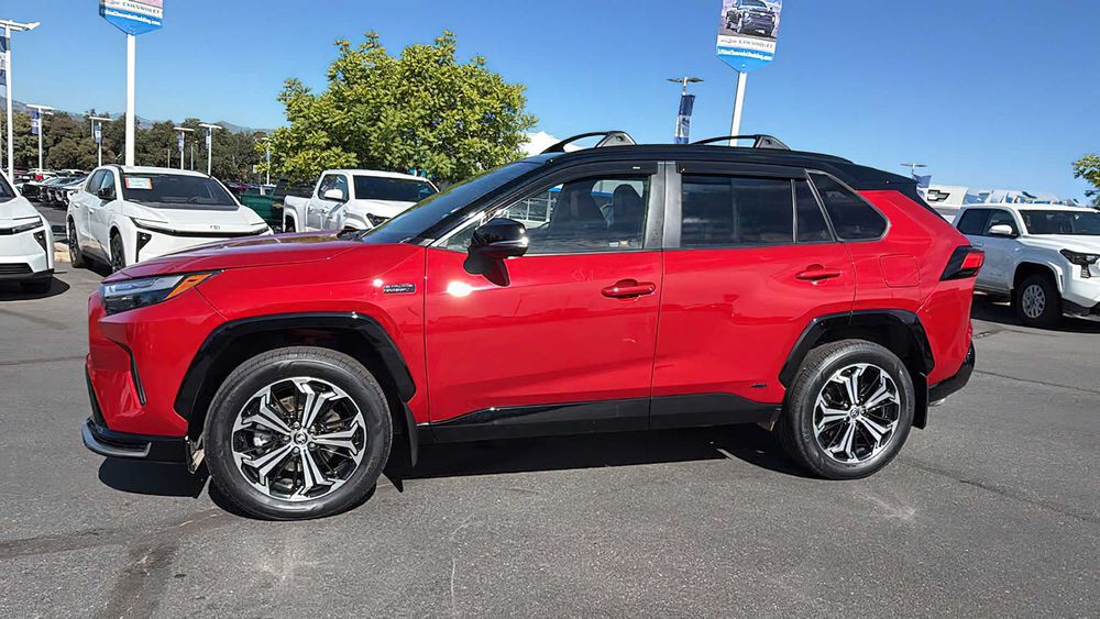 Toyota RAV4 Prime XSE      2022