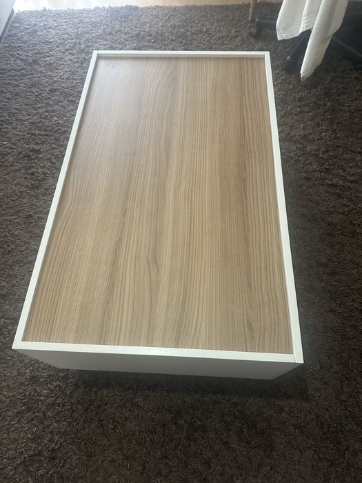 Mesa de sala de estar nova