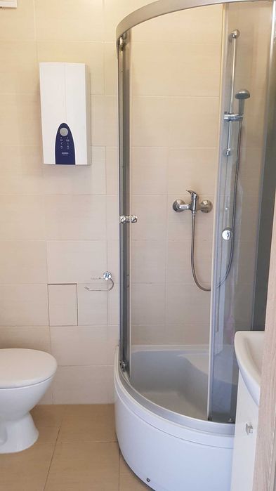 Przytulna kawalerka do wynajęcia w centrum Sławna, pierwsze piętro.