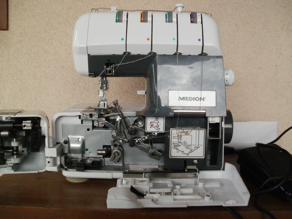 Maszyna do szycia Overlock MEDION MD 16600