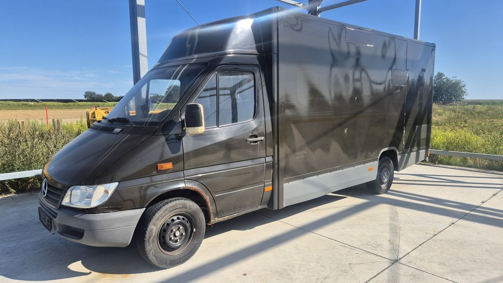 Sprinter 308cdi , foodtruck laweta kamper automat