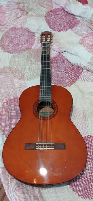 Гітара Yamaha c40 Б/У