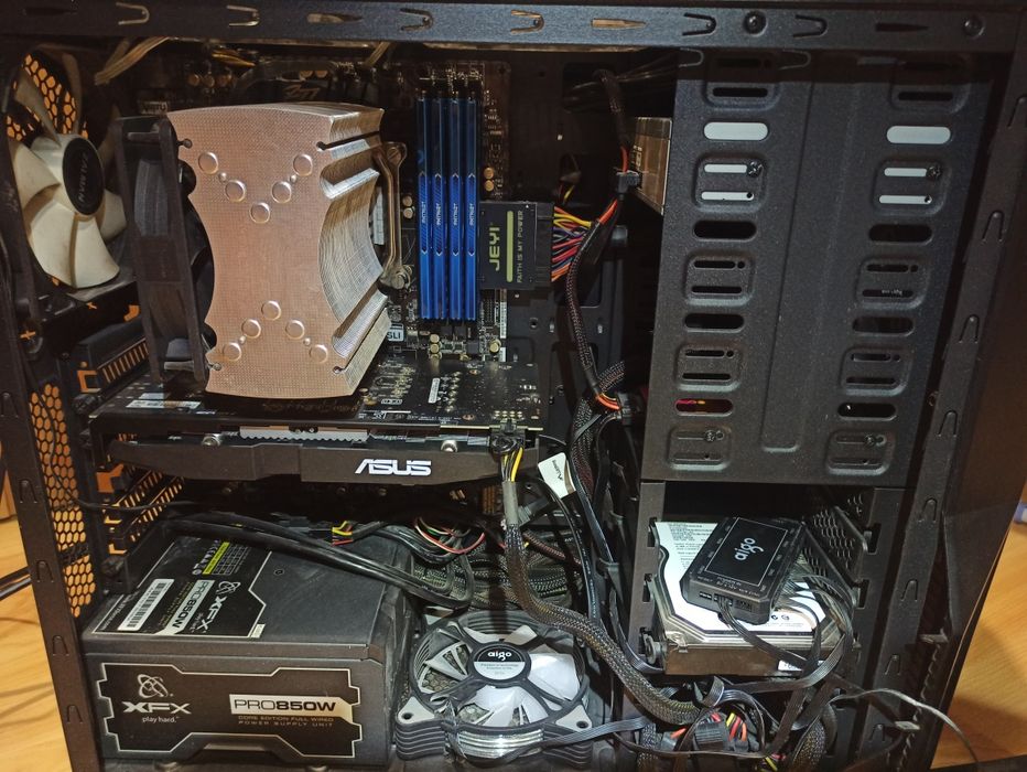 Komputer stacjonarny