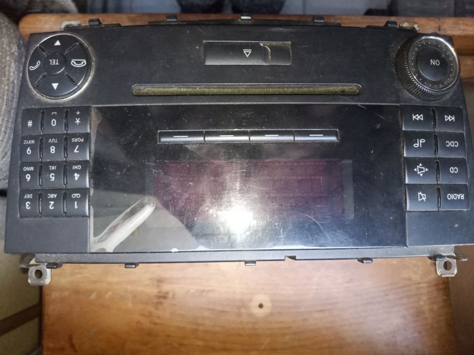Auto radio Mercedes