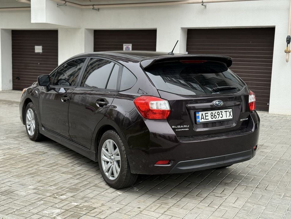 Продам Субару Импреза 2012 автомат