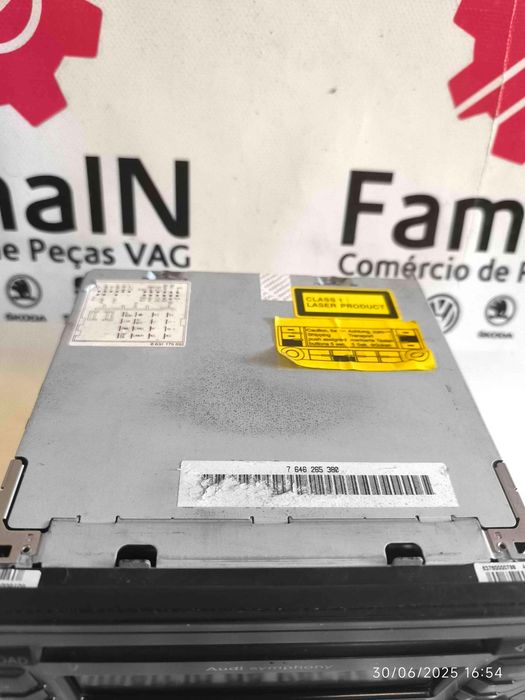 Rádio / Auto Rádio AUDI TT 3.2 V6 quattro (184 kW / 250 cv) [08.2006 - 06.2010] 8J0035195D (OEM)