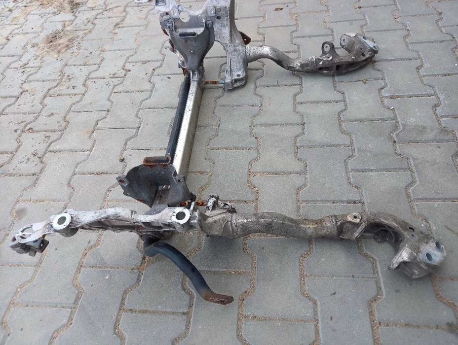 AUDI A4 B8 A5 wózek sanki belka kołyska stabilizator przód podwozia