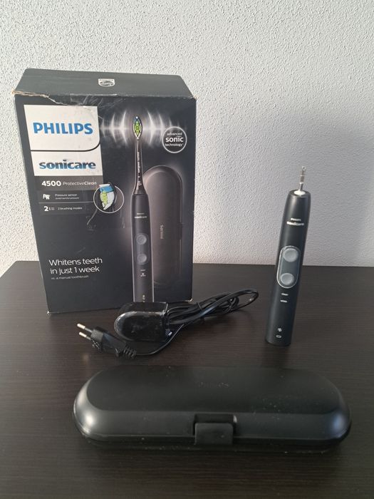 Szczoteczka soniczna Philips na części