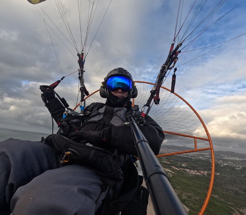 Voos batismo, publicidade aérea, espetáculos aéreos. paramotor