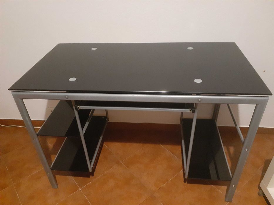 Mesa apoio para computador