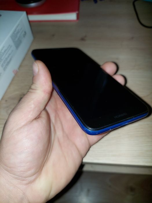 Huawei Y5 stan idealny.