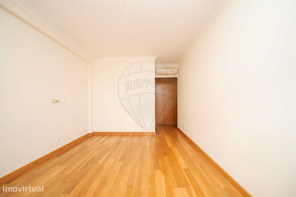 Apartamento T3 para arrendamento