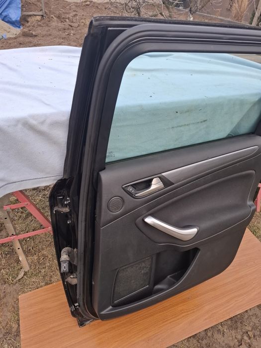 Drzwi ford mondeo mk4 lift kombi prawe tył, prawe tylne kolor G6