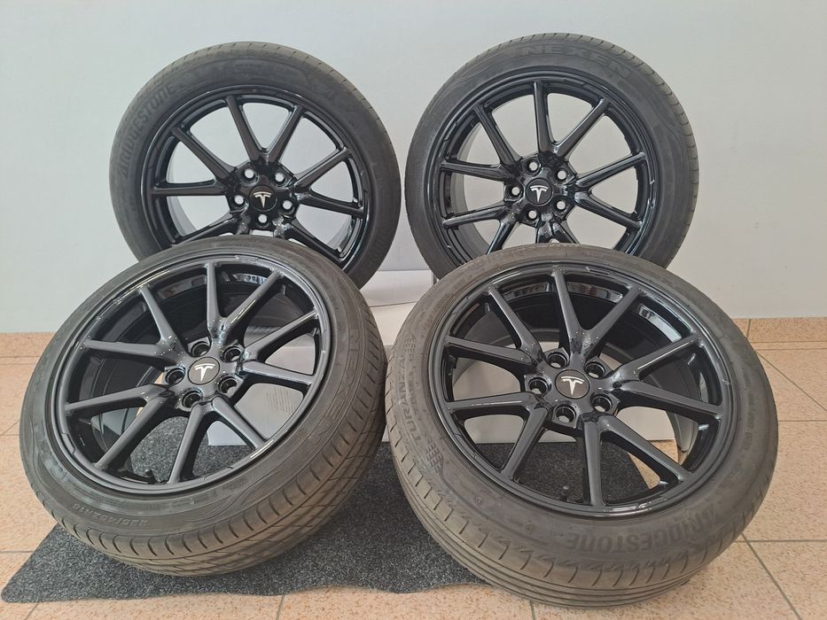Jantes Originais Tesla Model 3 Aero 18"