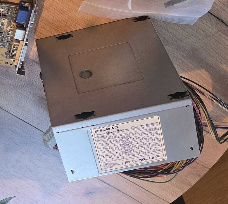 KOMP Retro MSI K7N2 MS-6570 AMD Athlon XP 2000+ NVIDIA GeForce4 MX440