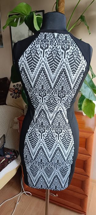 H&M sukienka rozmiar M