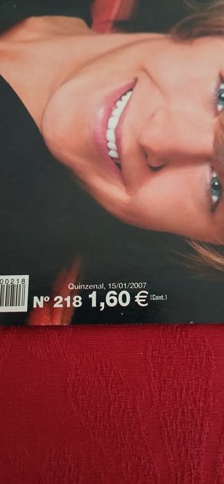 Capa Bravo + Artigo Zac Efron