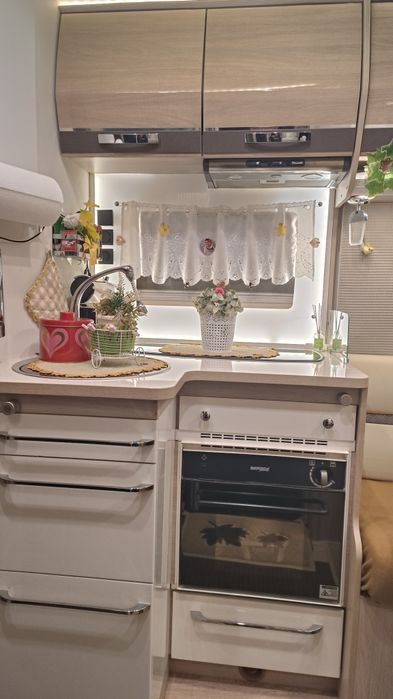 Autocaravana integral - RÁPIDO * edição limitada dos 55 anos