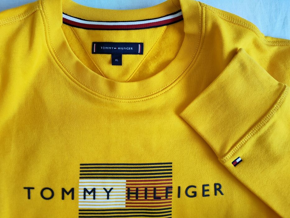 Sweatshirt da marca Tommy Hilfiger,