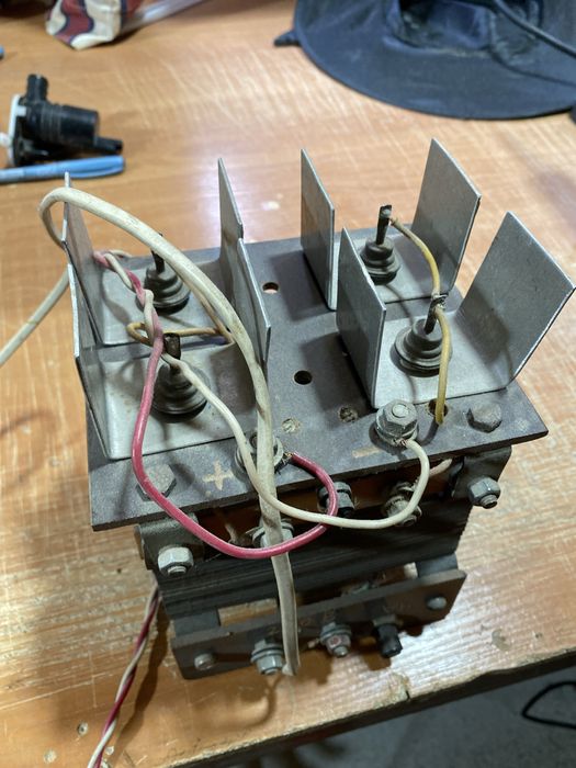 Трансформатор 220-36в 10ам