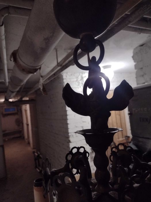 Żyrandol sześcioramienny