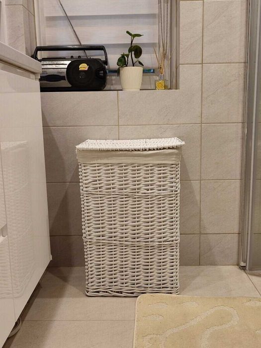 Kosz wiklinowy 72L 40x30x60 cm biały