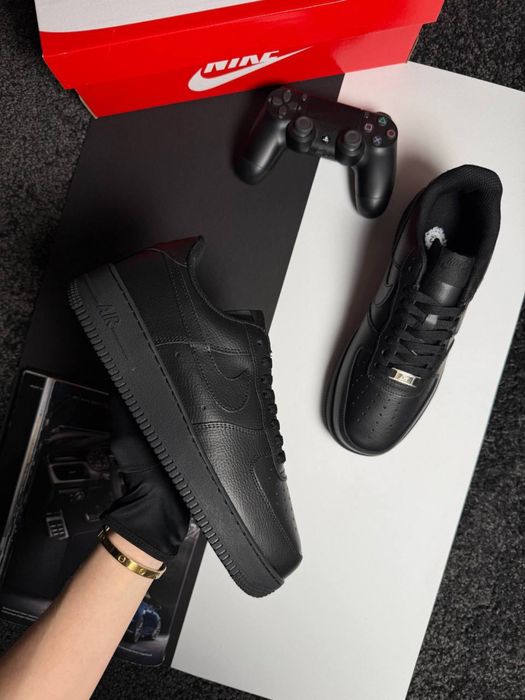 Чоловічі  кросівки найк аір форс Nike Air Force 1 '07 Black [41-45]