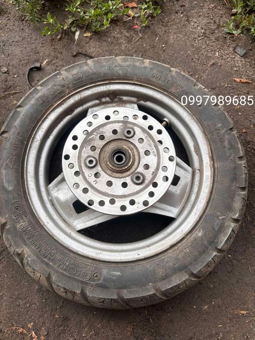 Переднє колесо під дисковий тормоз Honda dio 35#28#25_tact 51#31